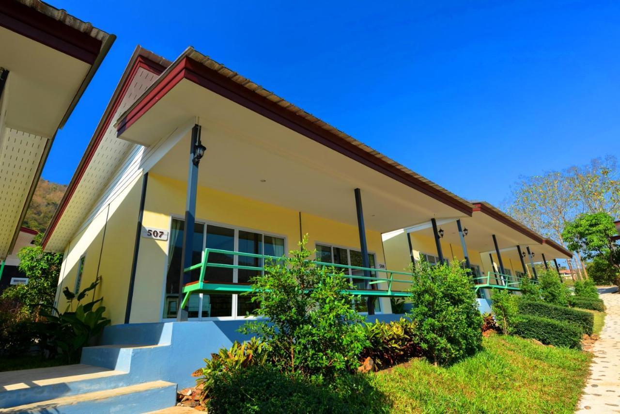 Theerama Cottage Suan Phueng Exterior photo